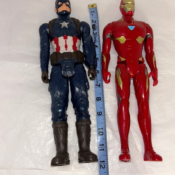 Lot of 3 - 2 Captain America 12" & 1 Marvel Avengers Infinity War Iron Man 12" - Picture 10 of 10
